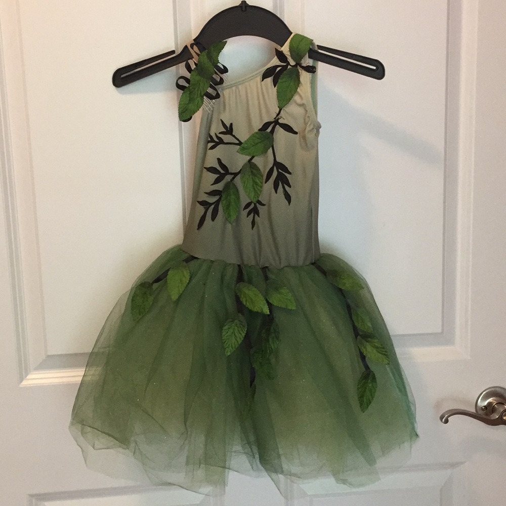 Dance costume
